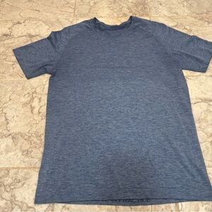 Lululemon Metal Vent Tech Short-Sleeve Shirt.